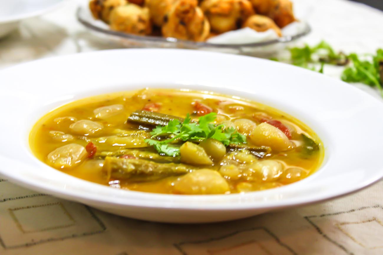 North Karnataka Style Nuggekai Kharbyaali Recipe-Spiced Drumstick Sambar