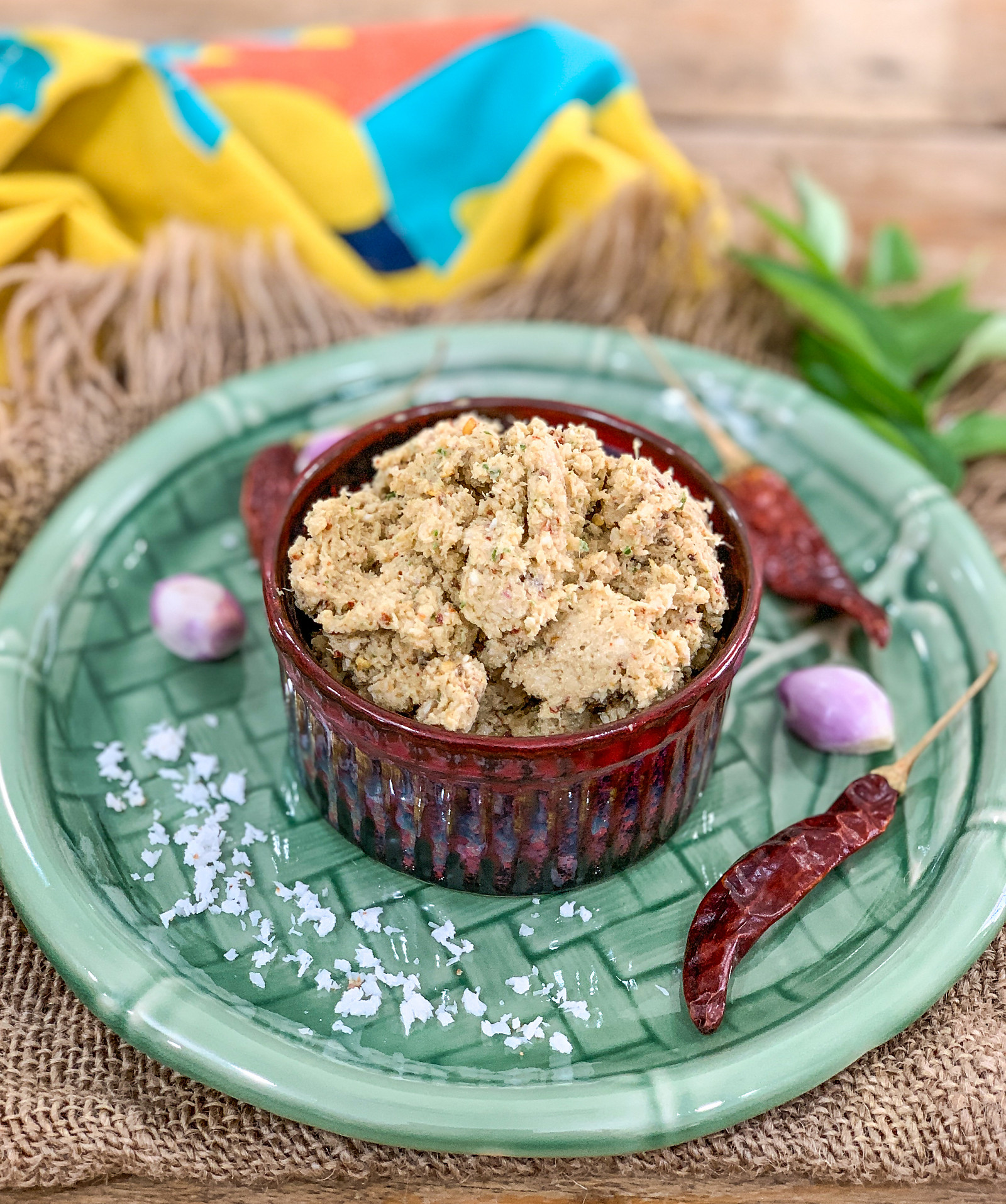 Kerala Thenga Chammanthi Recipe- Coconut Onion Chutney