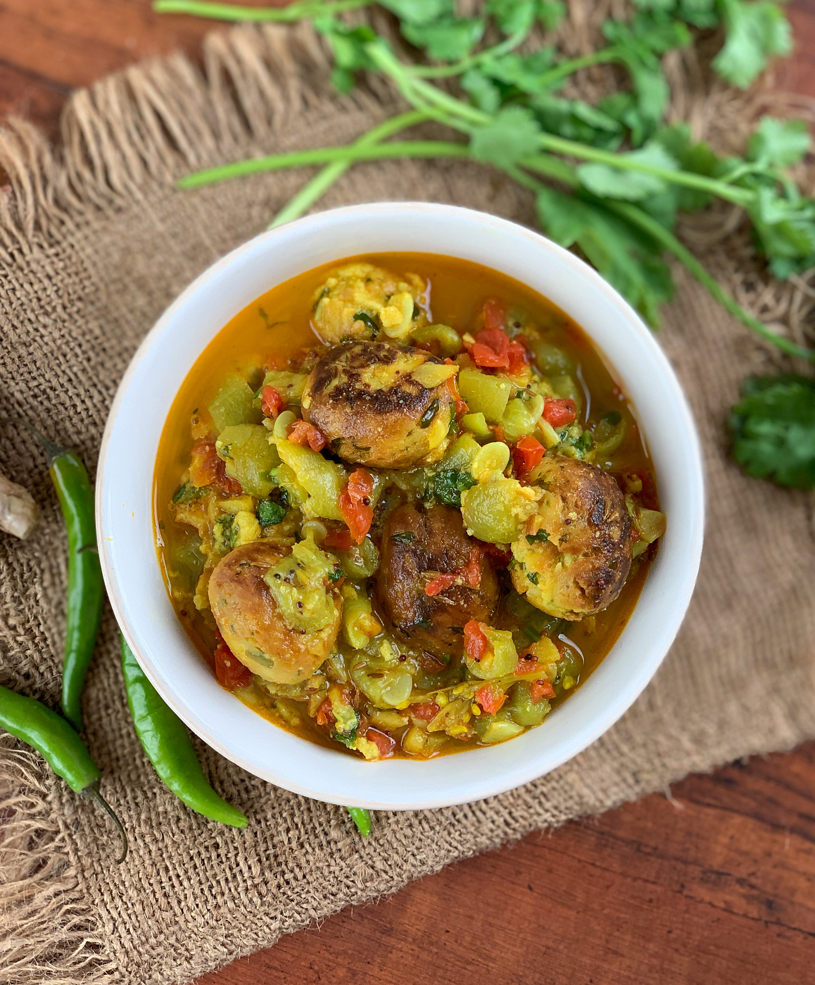 Turia Muthia Nu Shaak Recipe - Gujarati Style Turai Sabzi