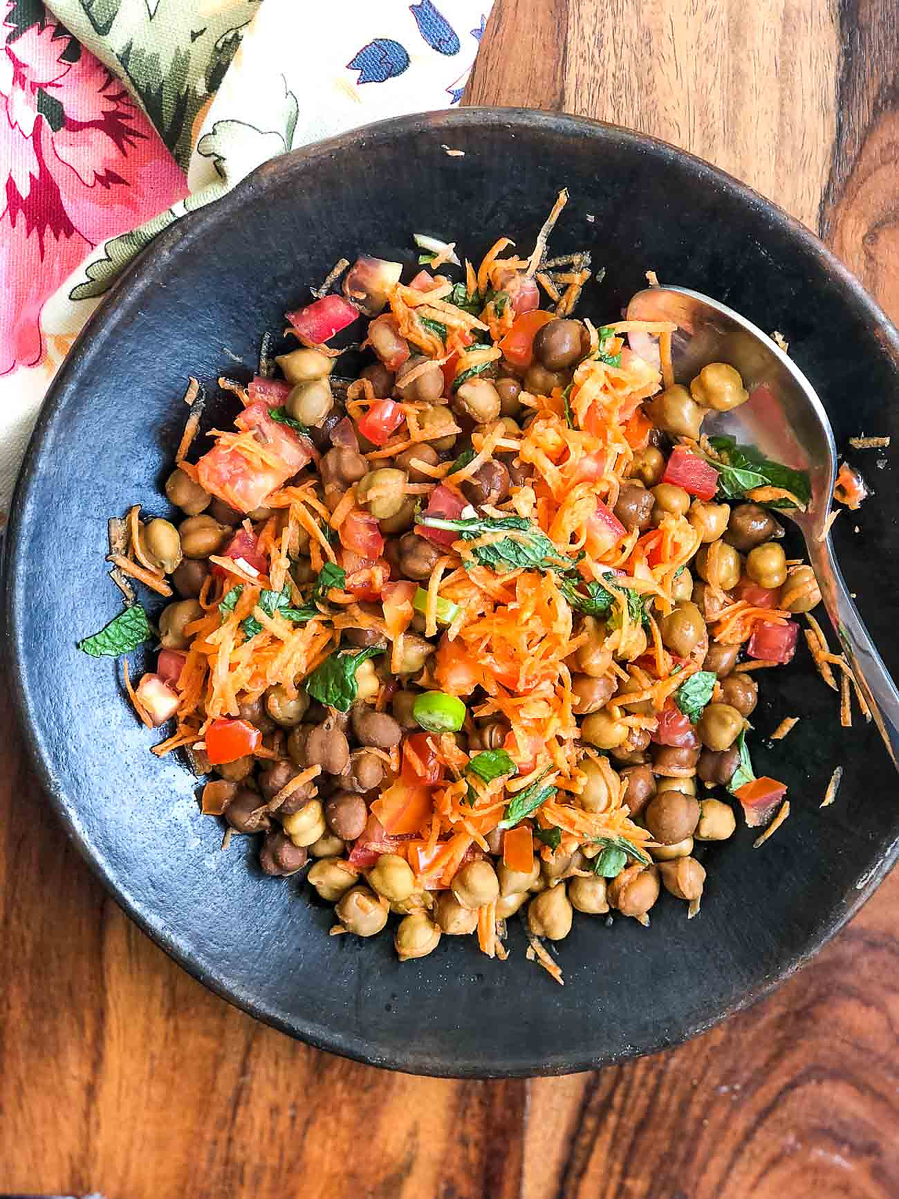 काला चना सलाद रेसिपी - Kala Chana Salad Recipe