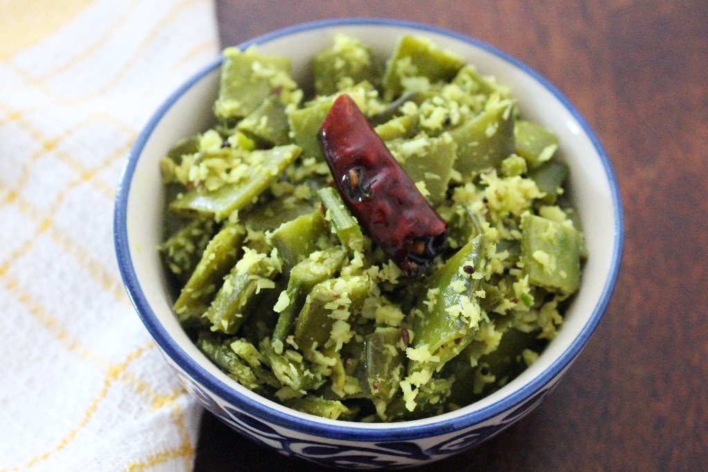 Val Papdi Bhaji Recipe - Goan Style Flat Beans Dry Sabzi
