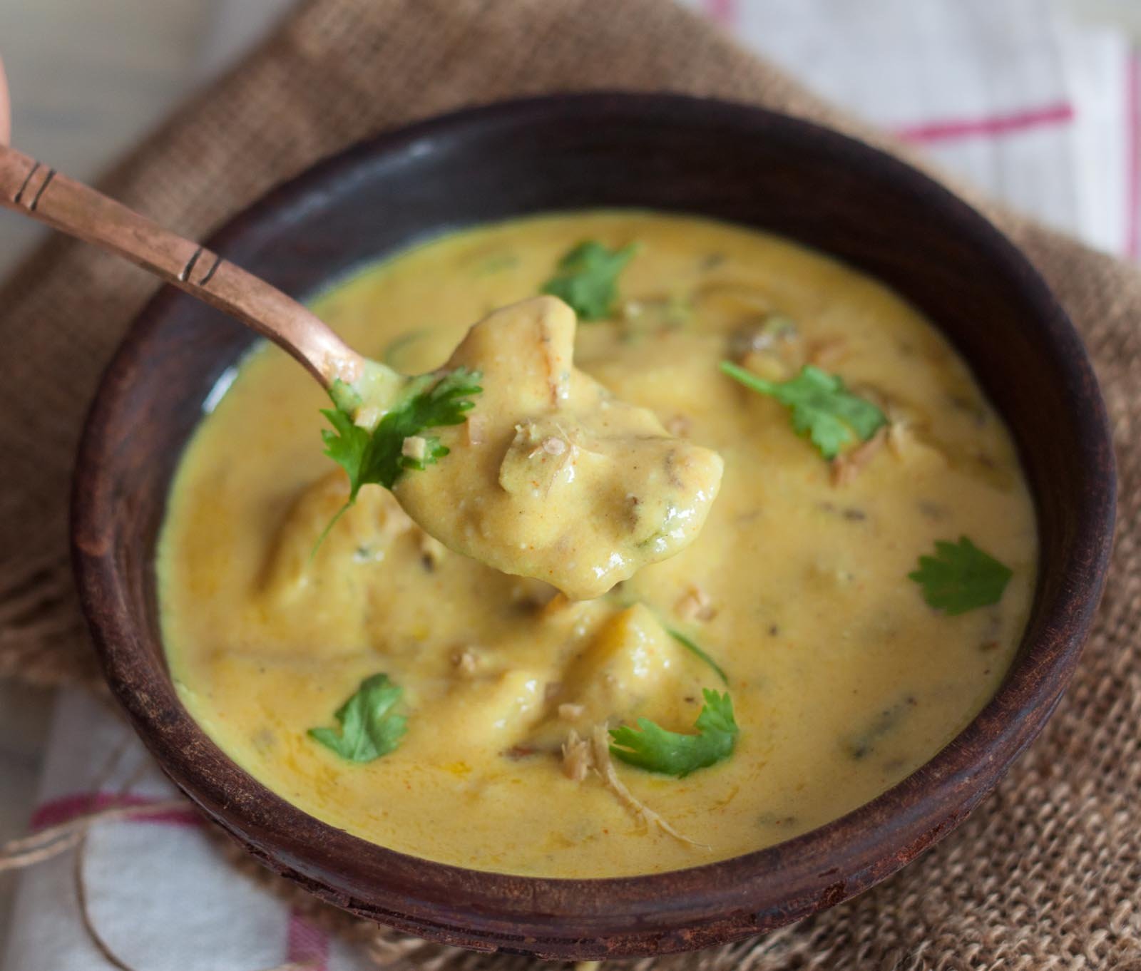Himachali Style Pahari Aloo Palda Recipe - Potatoes In Yogurt Gravy