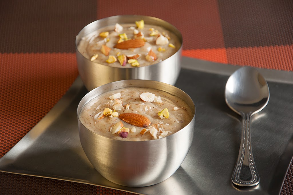 Badam Halwa Recipe - Delicious Almond Halwa With Khoya