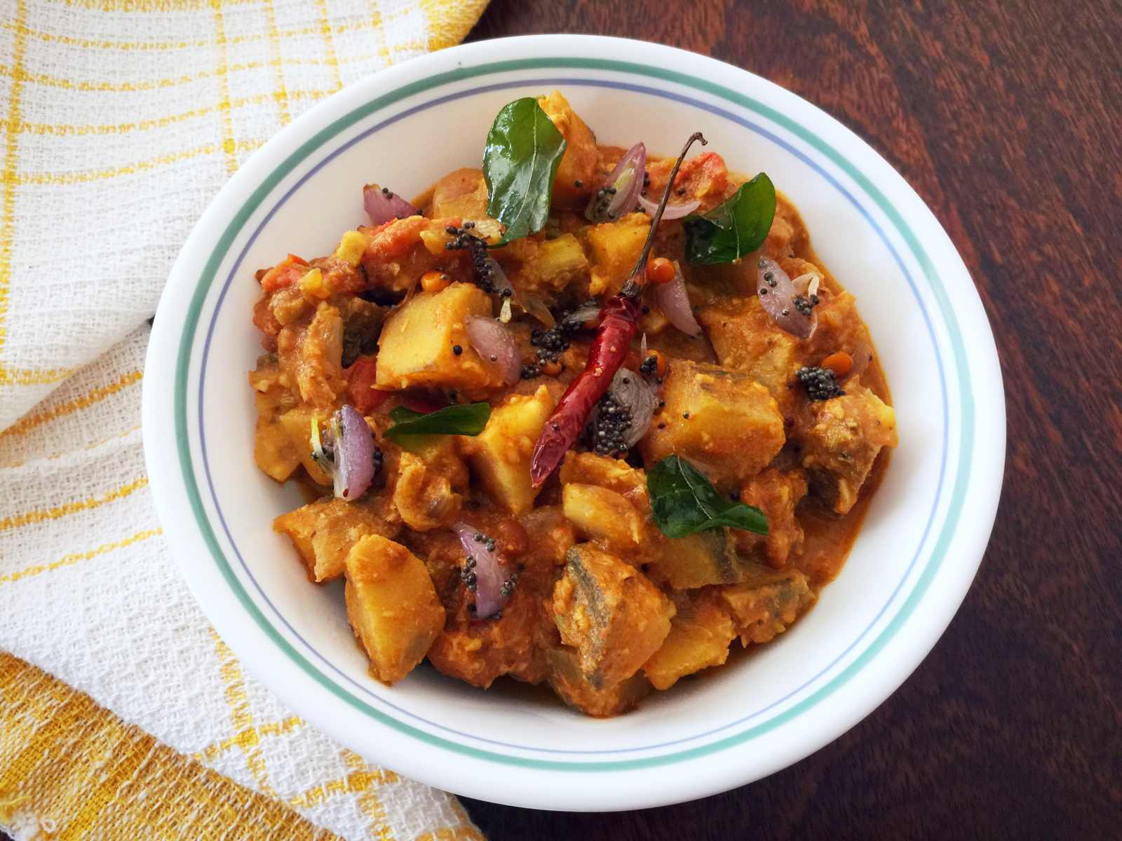 South Indian Vazhakkai Puli Kootu Recipe (Plantain In Tamarind Based ...