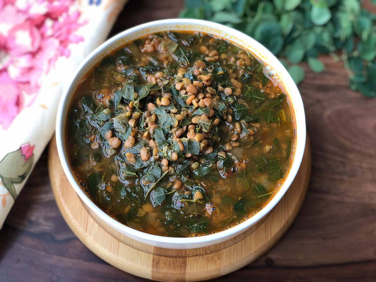 Murungai Keerai Kollu Kuzhambu - Drumstick Leaves Horse Gram Curry